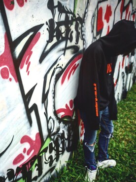 「5cm（ファイブシーエム）のアイテム（パンツ）」を使った、Daren Chmさん（メンズ・176cm）の秋コーディネート