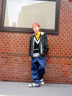 「neonsign」｜「アイテム（ナイロンジャケット）」を使った、タオさん（メンズ・175cm）の春コーディネート