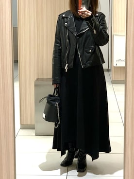 「マルジェラ」｜「アイテム（ライダースジャケット）」を使った、☆CH☆さん（レディース・160cm）の冬コーディネート