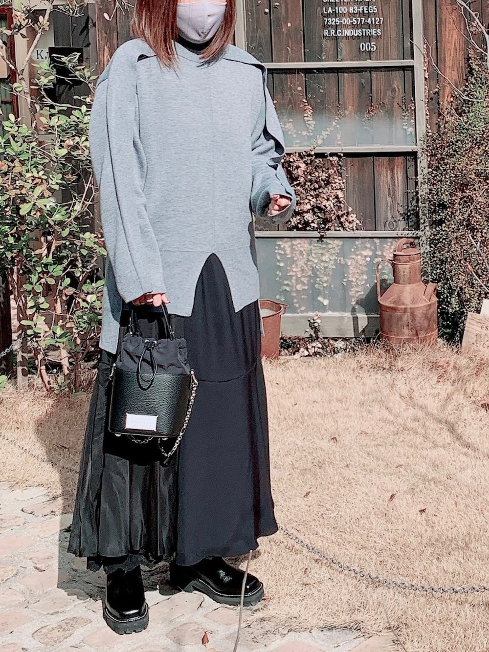 【美品✨】UN3D.　2WAYタートルデザインニットトップス　グレー　ブルー UN3D.（アンスリード）の「2WAYタートルデザインニットトップス