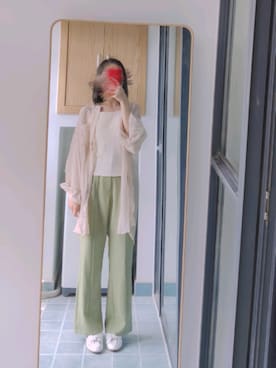 「日系极简」｜「アイテム（スラックス）」を使った、suwu_shuoさん（レディース・163cm）の春コーディネート