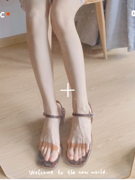 「通勤穿搭」｜「アイテム（サンダル）」を使った、suwu_shuoさん（レディース・164cm）の春コーディネート