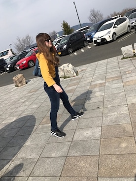 「ナイキスニーカー」｜「アイテム（サロペット/オーバーオール）」を使った、あーこさん（レディース・169cm）の冬コーディネート