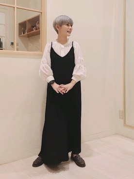 「Samansa Mos2 blue（サマンサモスモスブルー）のプリーツキャミワンピース（ワンピース、ブラック系）」を使った、こばみさん（レディース・148cm）の夏コーディネート