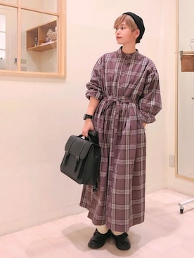 「Samansa Mos2（サマンサ モスモス）のスタンドネック羽織りワンピース（ワンピース、ブラウン系）」を使った、こばみさん（レディース・148cm）の秋コーディネート