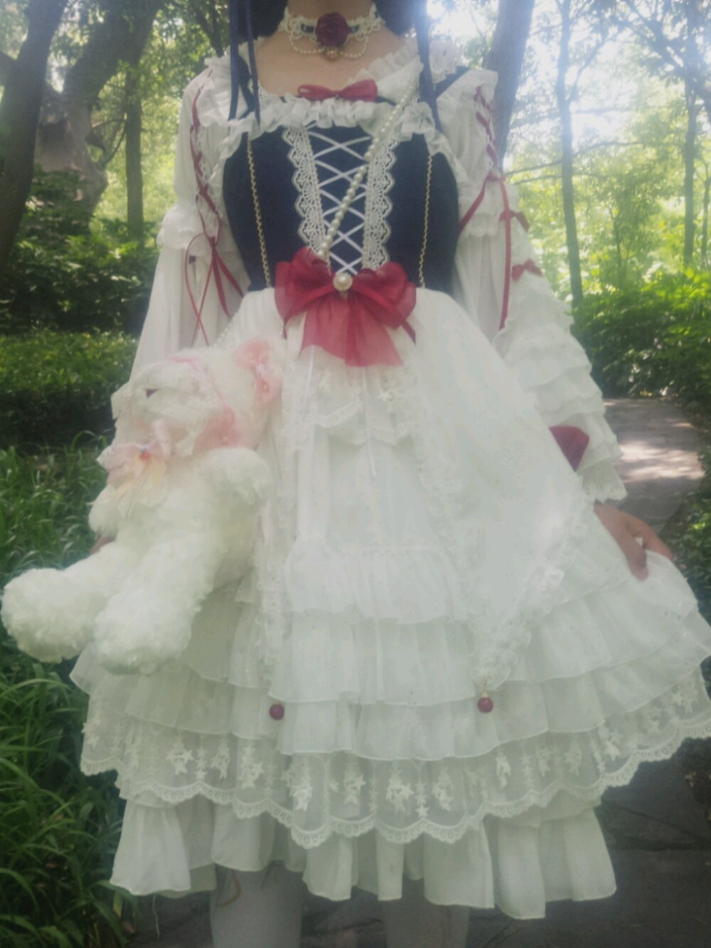 「POH颂歌のアイテム（ワンピース、ホワイト系）」を使った、软软酱さん（レディース・160cm）の夏コーディネートの1枚目の写真