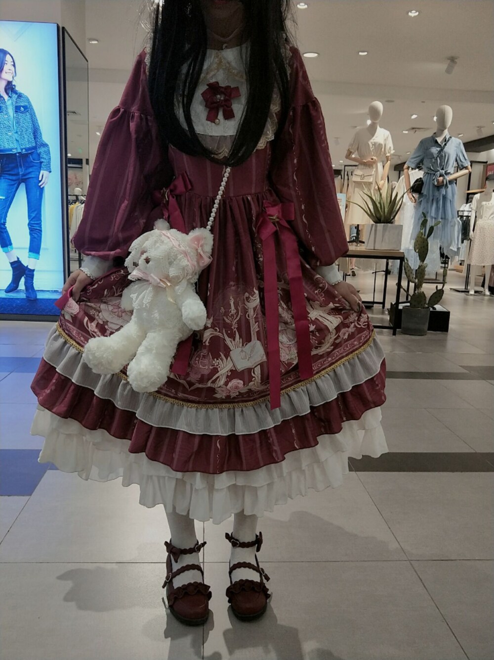 「天使星愿のアイテム（ワンピース、レッド系）」を使った、软软酱さん（レディース・160cm）の夏コーディネートの1枚目の写真