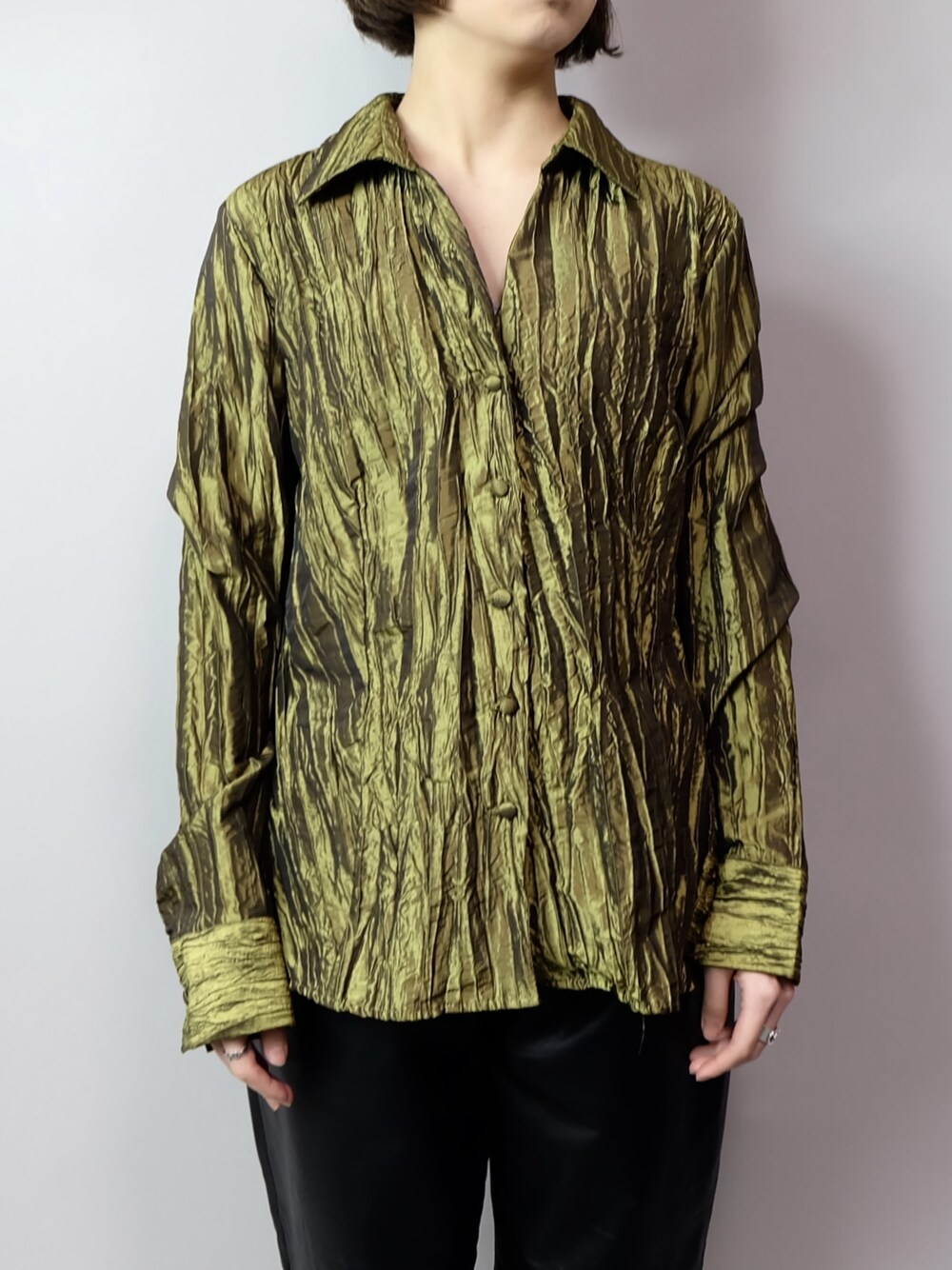 「vintage design shirt（シャツ/ブラウス、グリーン系）」を使った、champletokyoさん（レディース・158cm）の春コーディネートの1枚目の写真