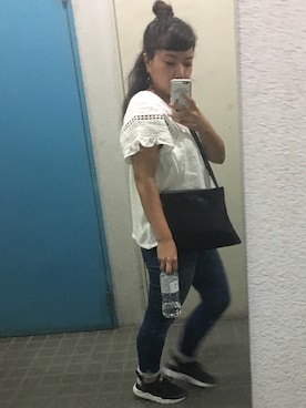 「Enasoluna（エナソルーナ）のアイテム（ピアス（両耳用））」を使った、ponさん（レディース・154cm）の秋コーディネート
