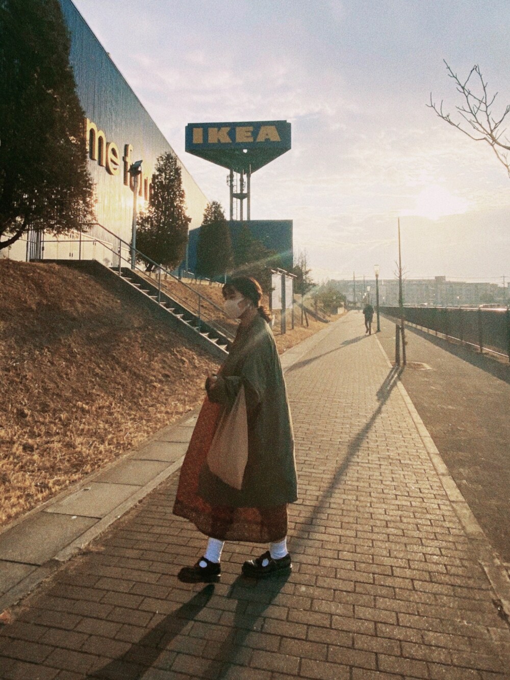 「IKEA、Ungrid、FREAK’Ｓ STORE、Dr.Martens、モッズコート、カジュアル、MM6」｜「FREAK'S STOREのアイテム（モッズコート、グリーン系）」を使った、castle99ssさん（レディース・163cm）の冬コーディネートの1枚目の写真