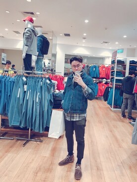 「PULL&BEAR（プルアンドベア）のアイテム（デニムジャケット）」を使った、BirKin .Cさん（メンズ・174cm）の冬コーディネート