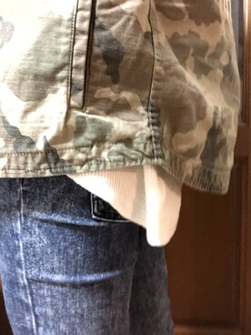 「アーミー」｜「アイテム（Tシャツ/カットソー）」を使った、まなさん（レディース・161cm）の冬コーディネート