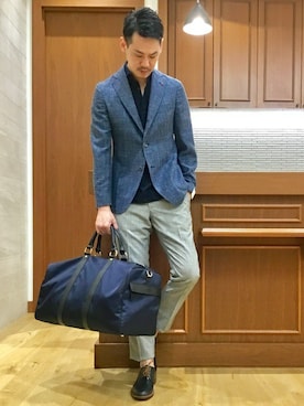 「アイテム（ボストンバッグ、ブルー系）」を使った、上村さん（メンズ・182cm）の夏コーディネート