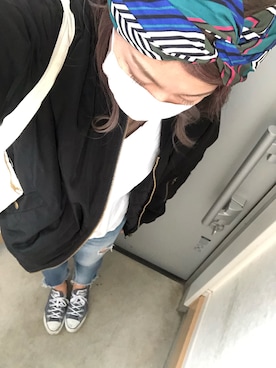「GRL（グレイル）のアイテム（MA-1）」を使った、yukinobdさん（レディース・154cm）の春コーディネート