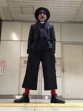 「SCHA（シャー）のアイテム」を使った、MACROMANCEさん（メンズ・170cm）の冬コーディネート