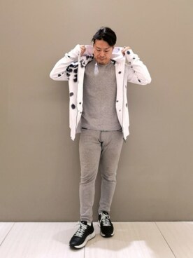 「1piu1uguale3 RELAX（ウノピュウノウグァーレトレリラックス）のアイテム（パーカー）」を使った、chu-さん（メンズ・165cm）の春コーディネート