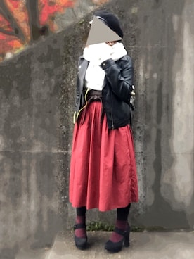 「ワインレッド」｜「アイテム（ライダースジャケット）」を使った、おはる。さん（レディース・153cm）の秋コーディネート