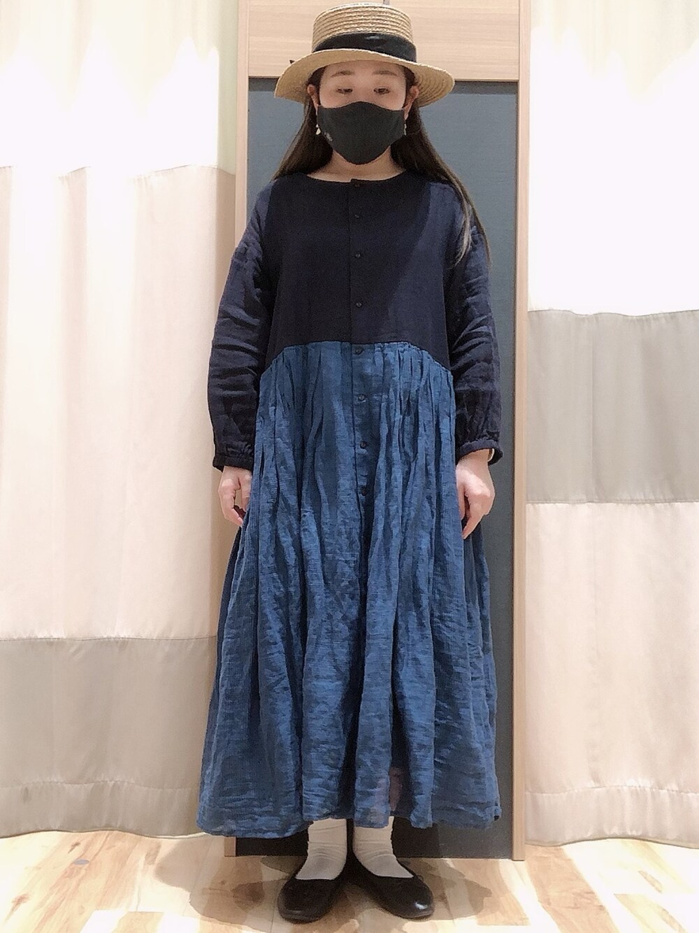 「柄、ワンピース、サマンサ モスモス(Samansa Mos2)、シンフルコーデ、カンカン帽、オトナガーリー」｜「Samansa Mos2のアイテム（ワンピース/ドレス、ブルー系）」を使った、YUZUKAさん（レディース・157cm）の春コーディネートの1枚目の写真