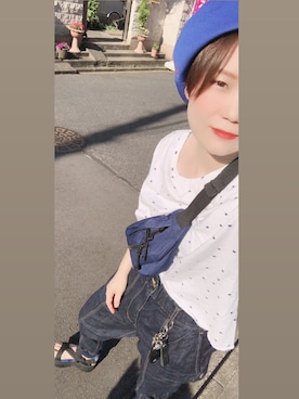 差し色 青 の人気ファッションコーディネート 髪型 ベリーショートヘアー Wear