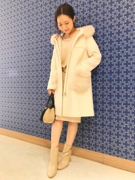 「フォックスファー」｜「アイテム（その他アウター）」を使った、高橋由希さん（レディース・156cm）の秋コーディネート