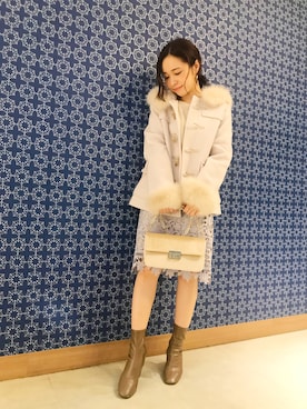 「フォックスファー」｜「アイテム（その他アウター）」を使った、高橋由希さん（レディース・156cm）の秋コーディネート