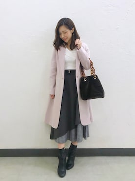 「MERCURYDUO（マーキュリーデュオ）の【堀田茜コラボ】イレヘム切替チェック柄ベルト付スカート（スカート、グレー系）」を使った、高橋由希さん（レディース・156cm）の冬コーディネート