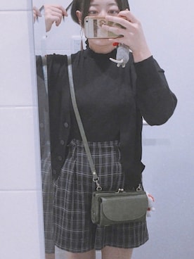 「アイテム（雑貨/ホビー、グレー系）」を使った、百瀬さん（レディース・156cm）の秋コーディネート