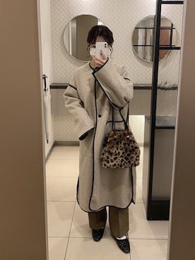 「ローリーズファーム(LOWRYS FARM)」｜「アイテム（ノーカラーコート）」を使った、hitomiさん（レディース・155cm）の秋コーディネート