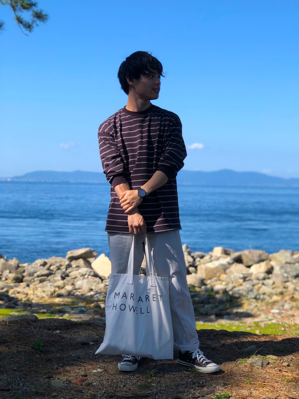 「秋コーデ、シンプルコーデ、ロンT、ボーダー、ブラウン、スニーカーコーデ、いいね、save、フォローお願いします🤑」｜「Steven Alanの＜Steven Alan＞ LIGHT HI-DENS BORDER CREW NECK TEE-BOX/カットソー（Tシャツ/カットソー、ブラウン系）」を使った、あとHSさん（メンズ・163cm）の秋コーディネートの1枚目の写真