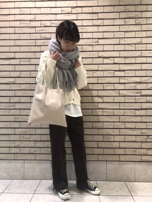 Lowrys Farm ミコアローリーズファーム パセオ山崎 奈々さんのカーディガン ボレロを使ったコーディネート Zozotown