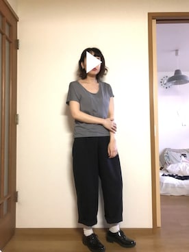 「無彩色コーデ」｜T.さん（レディース・165cm）の夏コーディネート
