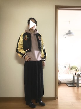 「スクエアトゥ」｜「アイテム（スタジャン）」を使った、T.さん（レディース・166cm）の冬コーディネート