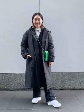 「Tシャツ/カットソー」｜「アイテム（財布/小物）」を使った、馬塲さん（レディース・155cm）の冬コーディネート