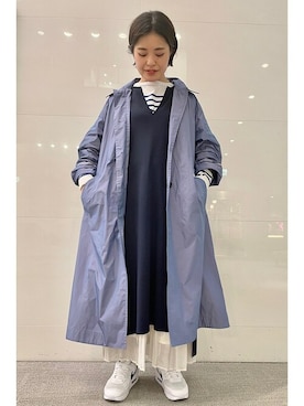 「アイテム（ステンカラーコート、ブルー系）」を使った、川端さん（レディース・153cm）の冬コーディネート