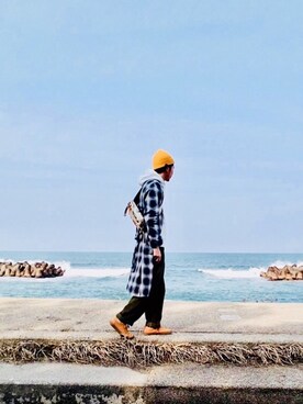 「白パーカー」｜「アイテム（その他アウター）」を使った、Yu-Jie*さん（メンズ・171cm）の冬コーディネート