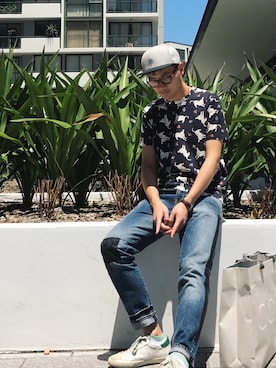 「JW Anderson（ジェイダブリューアンダーソン）のアイテム（Tシャツ/カットソー）」を使った、Flyaway-Shさん（メンズ・183cm）の冬コーディネート