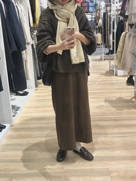 「ブラウンニット」｜「アイテム（その他シューズ）」を使った、こもれびさん（レディース・154cm）の冬コーディネート