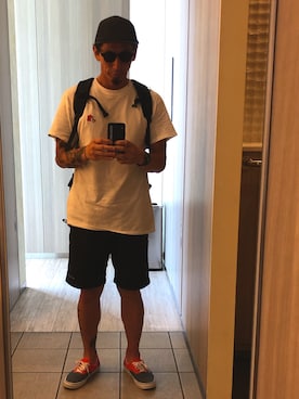 「AlexanderLeeChang（アレキサンダーリーチャン）のアイテム（Tシャツ/カットソー）」を使った、kaznriiさん（メンズ・176cm）の夏コーディネート