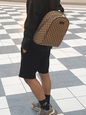 「Gosha Rubchinskiy（ゴーシャラブチンスキー）のアイテム（パンツ）」を使った、kotaさん（メンズ・175cm）の春コーディネート