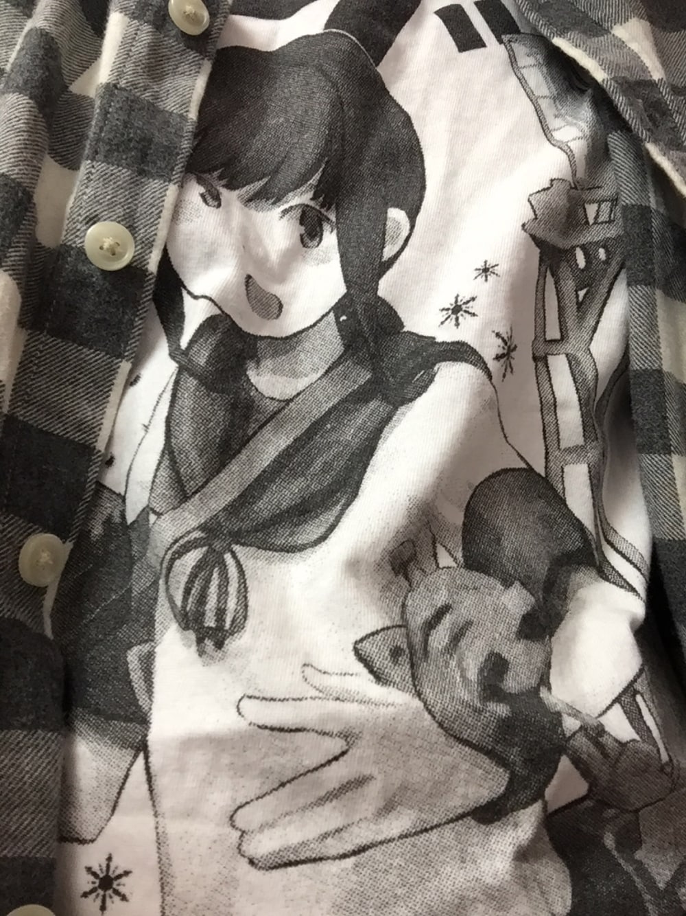 「cospaのアイテム（Tシャツ/カットソー、ホワイト系）」を使った、考秃头さん（レディース・158cm）の冬コーディネートの1枚目の写真