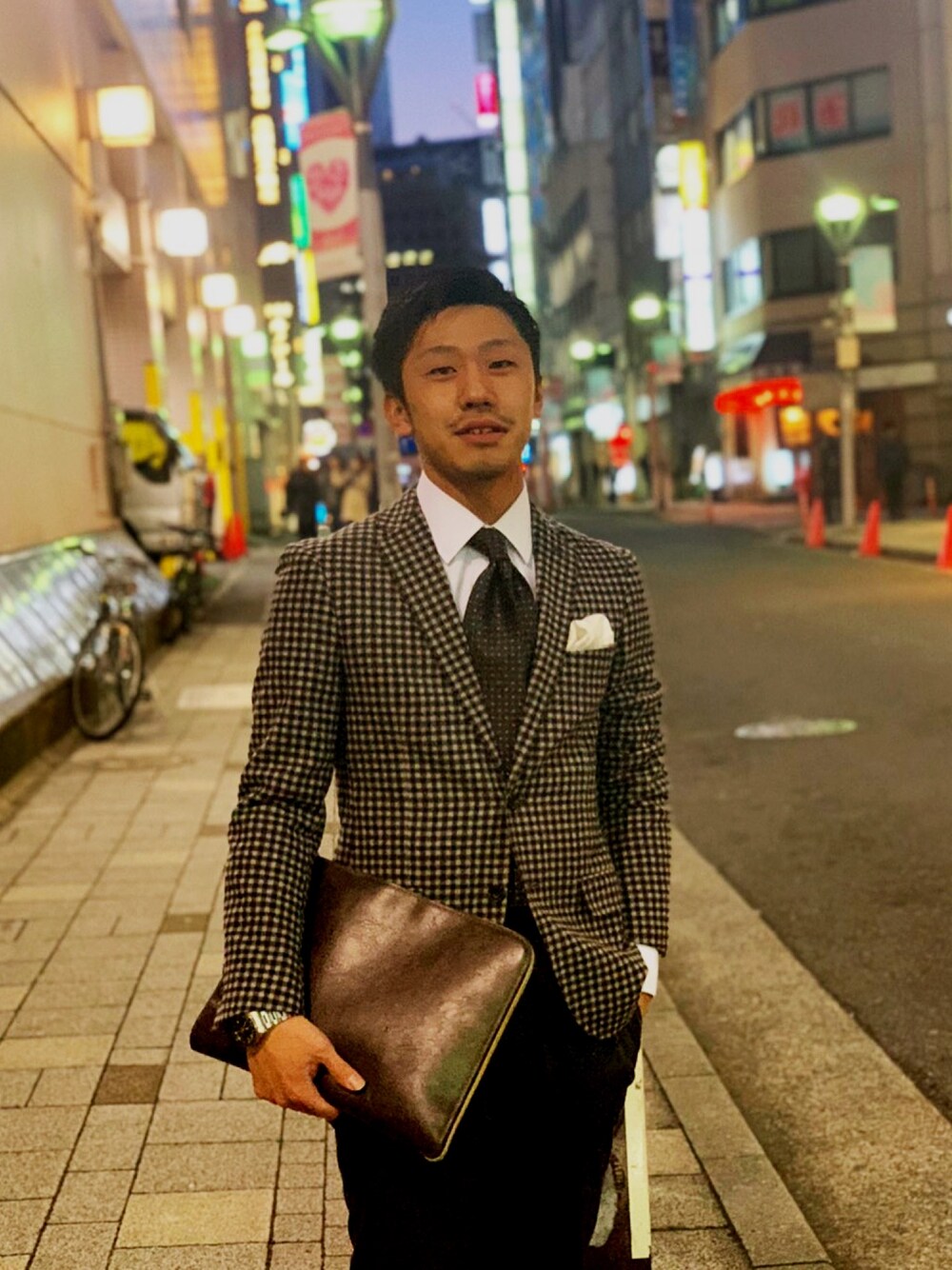 「パーティースタイル、平成最後のWEARISTAセンバツ、おしゃれさんと繋がりたい、春、キレイめ、ネクタイ、黒」｜「green label relaxingのアイテム（スーツジャケット、グレー系）」を使った、Koudaiさん（メンズ・170cm）の春コーディネートの1枚目の写真
