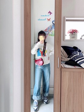 「アイテム（トートバッグ、レッド系）」を使った、littleswimさん（レディース・158cm）の春コーディネート