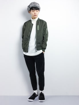 「CASPER JOHN（キャスパージョン）のアイテム（MA-1）」を使った、Yさん（メンズ・184cm）の冬コーディネート