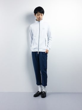 「ROXD（ロッド）のアイテム（スラックス）」を使った、Yさん（メンズ・184cm）の春コーディネート