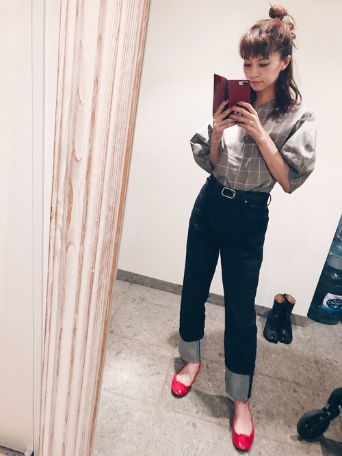 安田美沙子さんのコーディネート