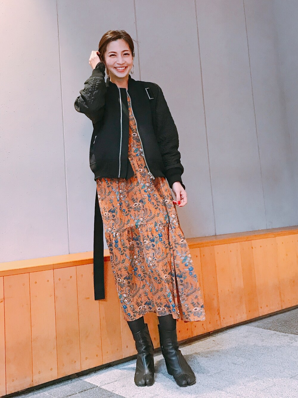 Sacaiのスタジャンを使ったレディース人気ファッションコーディネート