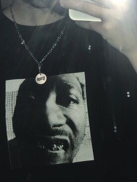 「usedのアイテム（Tシャツ/カットソー、ブラック系）」を使った、樱花さん（レディース・160cm）の冬コーディネート