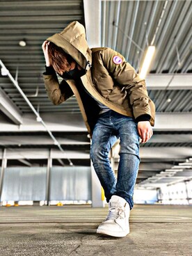 デニムパンツを使った 海外系ファッション のメンズ人気ファッションコーディネート Wear