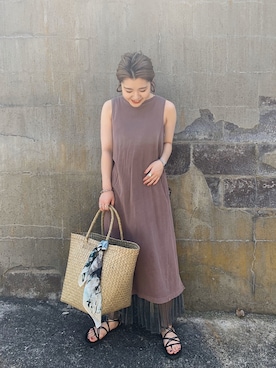 「JEANASIS（ジーナシス）のシアーシャイニープリーツスカート/876109（スカート）」を使った、yukiさん（レディース・155cm・20代）の夏コーディネート