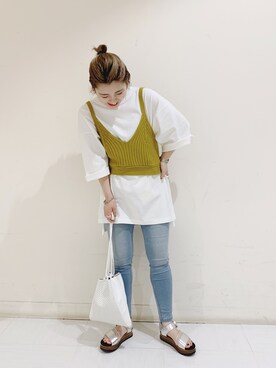 「JEANASIS（ジーナシス）のBIGスリットTEE/884386（Tシャツ/カットソー）」を使った、yukiさん（レディース・155cm）の夏コーディネート